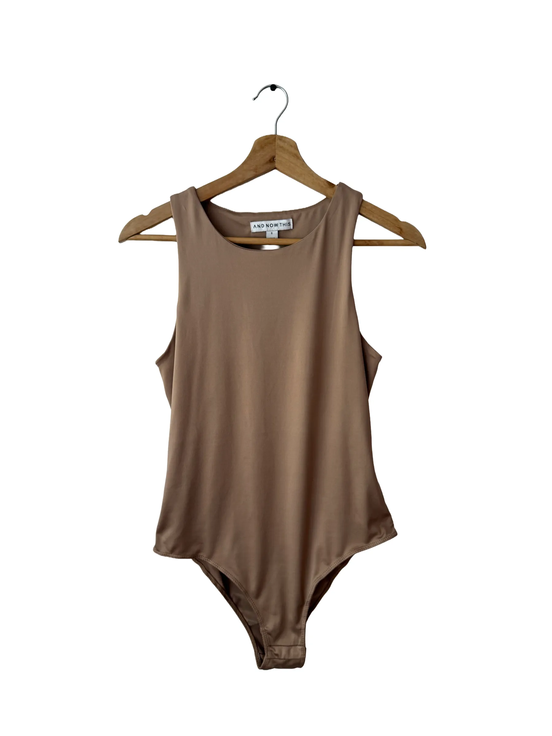 and now this talla S, estado 10/10